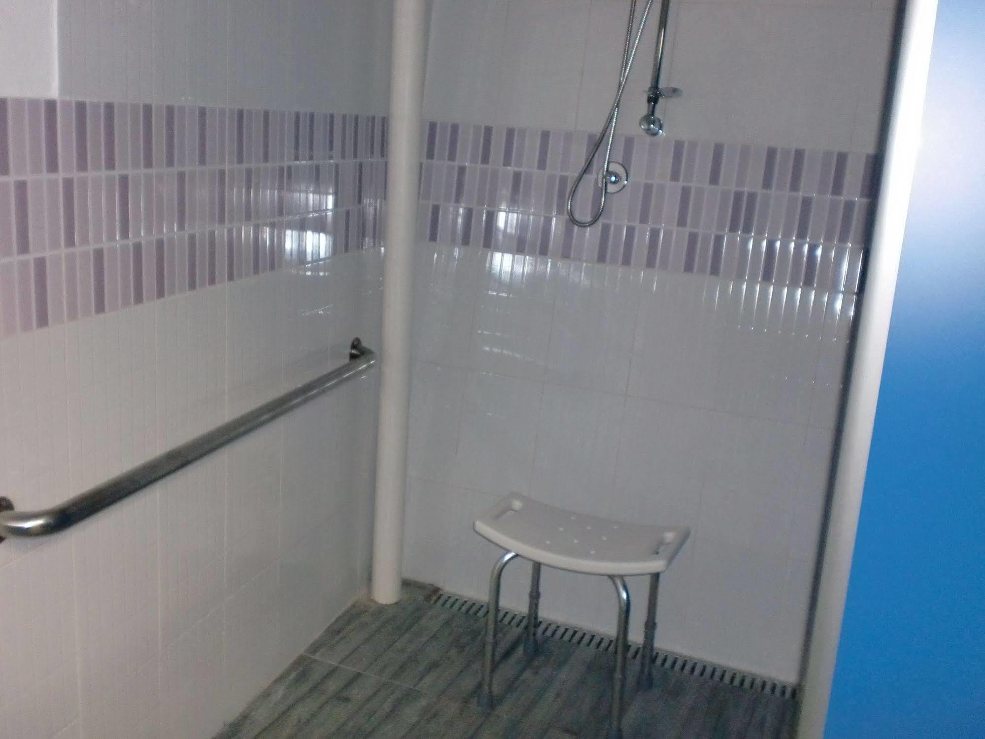 Albergue Monterrey Сантяго де Компостела Екстериор снимка