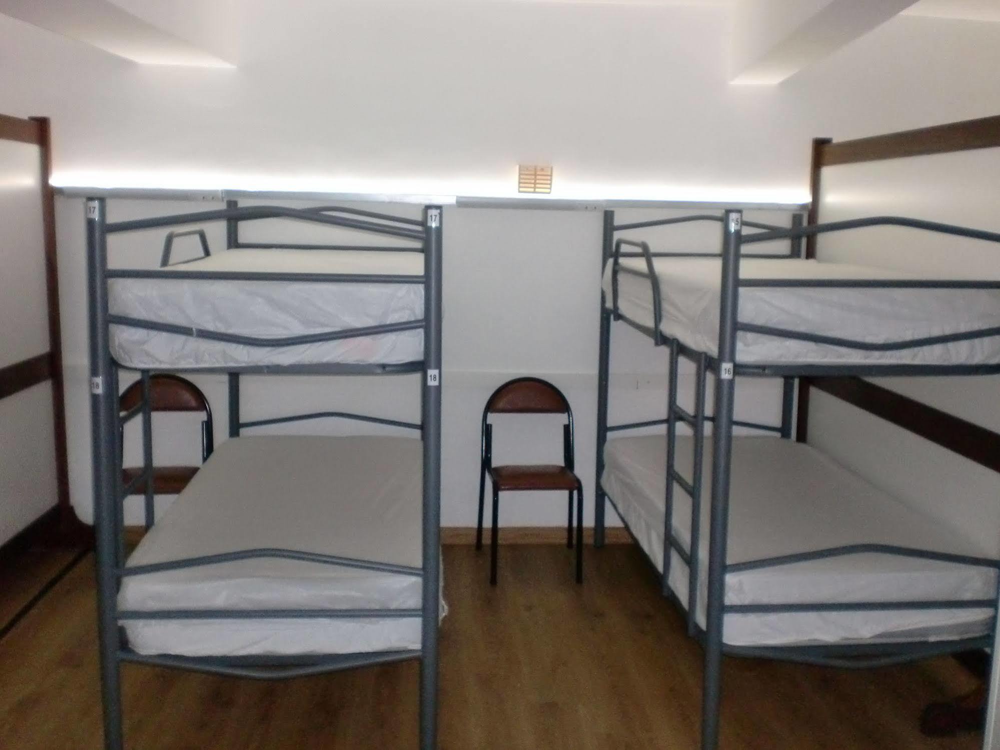 Albergue Monterrey Сантяго де Компостела Екстериор снимка